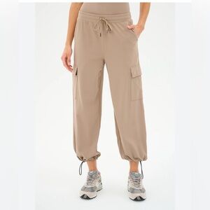SPLITS59 nico airweight cargo pant in latte size L